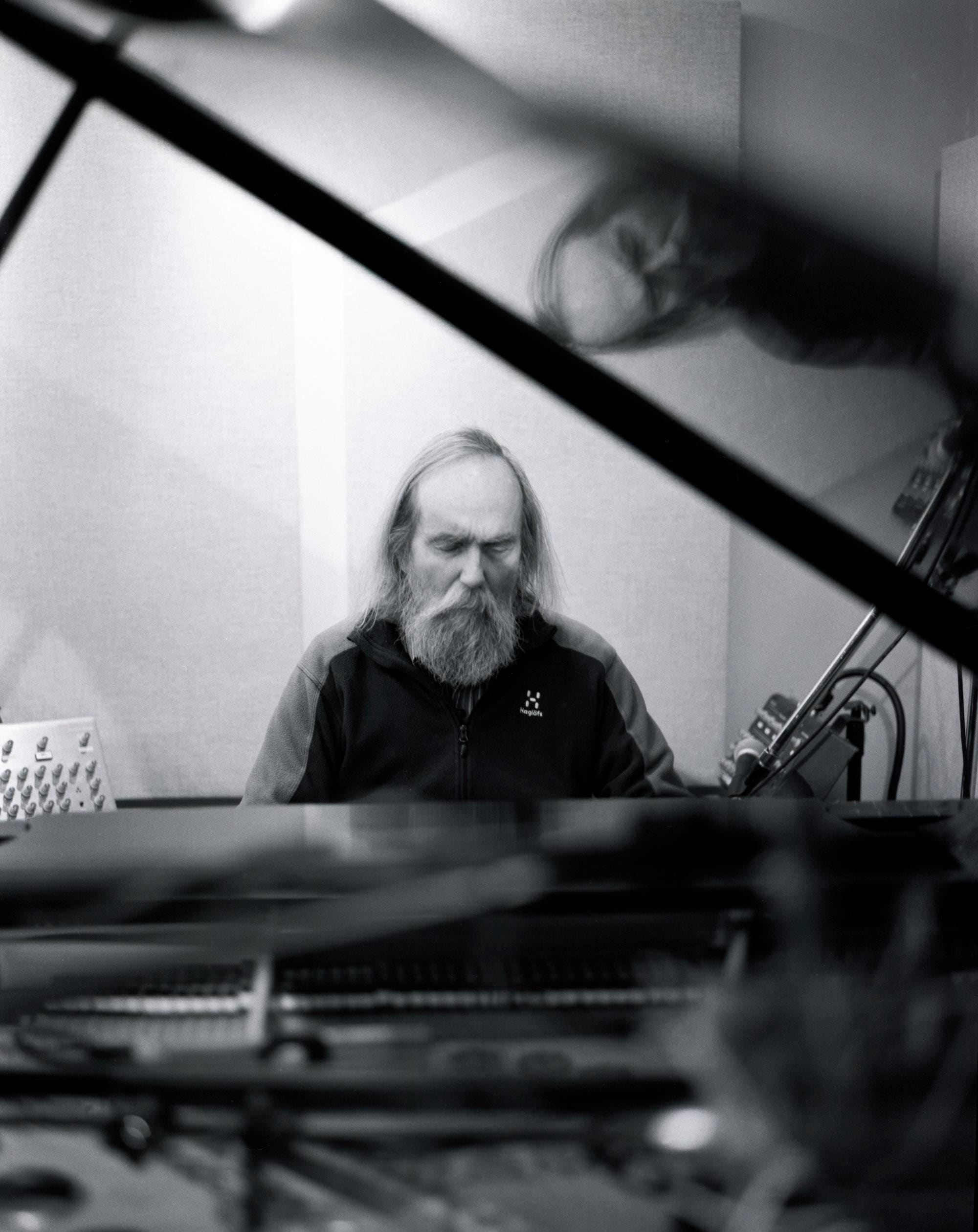 Pianist Lubomyr Melnyk on continuous music and Ukraine