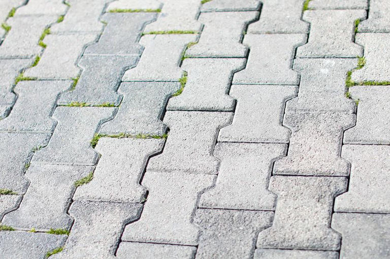 Moss removal from patio and garden furniture with basic 49p fridge item