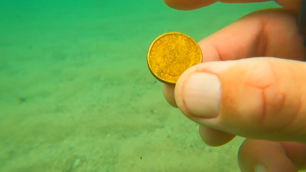 He dug through interference and concrete - then pulled out an 18K beauty