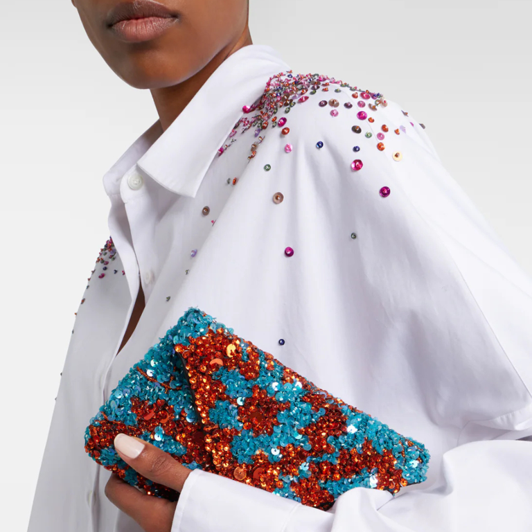 12 colorful handbags to transform your spring wardrobe