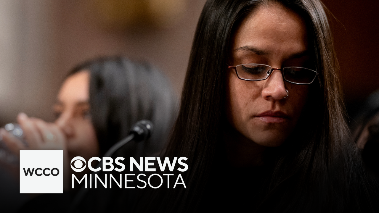 Minnesota woman pulled from car by ICE files claim against feds