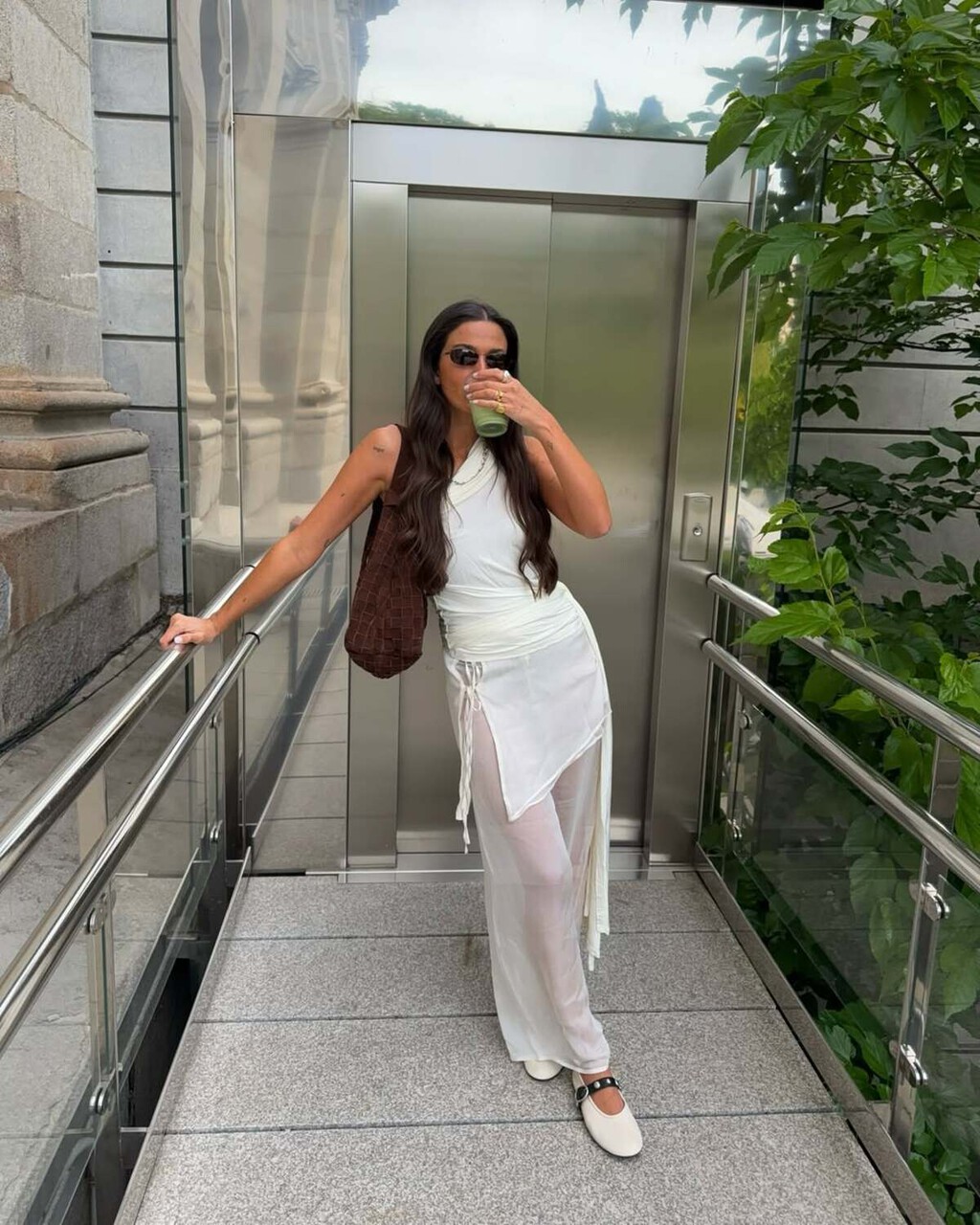 Las nuevas Adidas en color brownie y efecto pelo que arrasan entre las ...