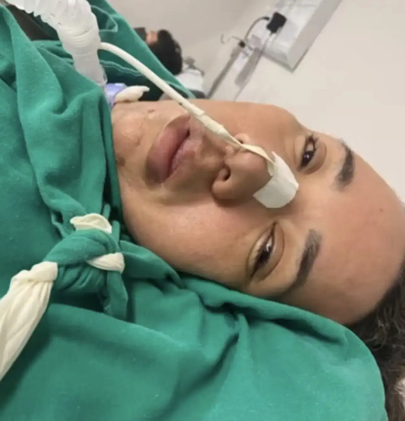 Após ter morte cerebral e falência múltipla dos órgãos, mulher volta à ...