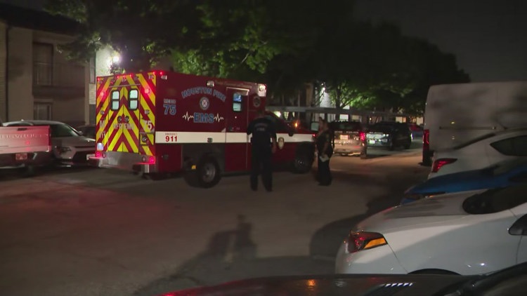Police investigate infant death in west Houston