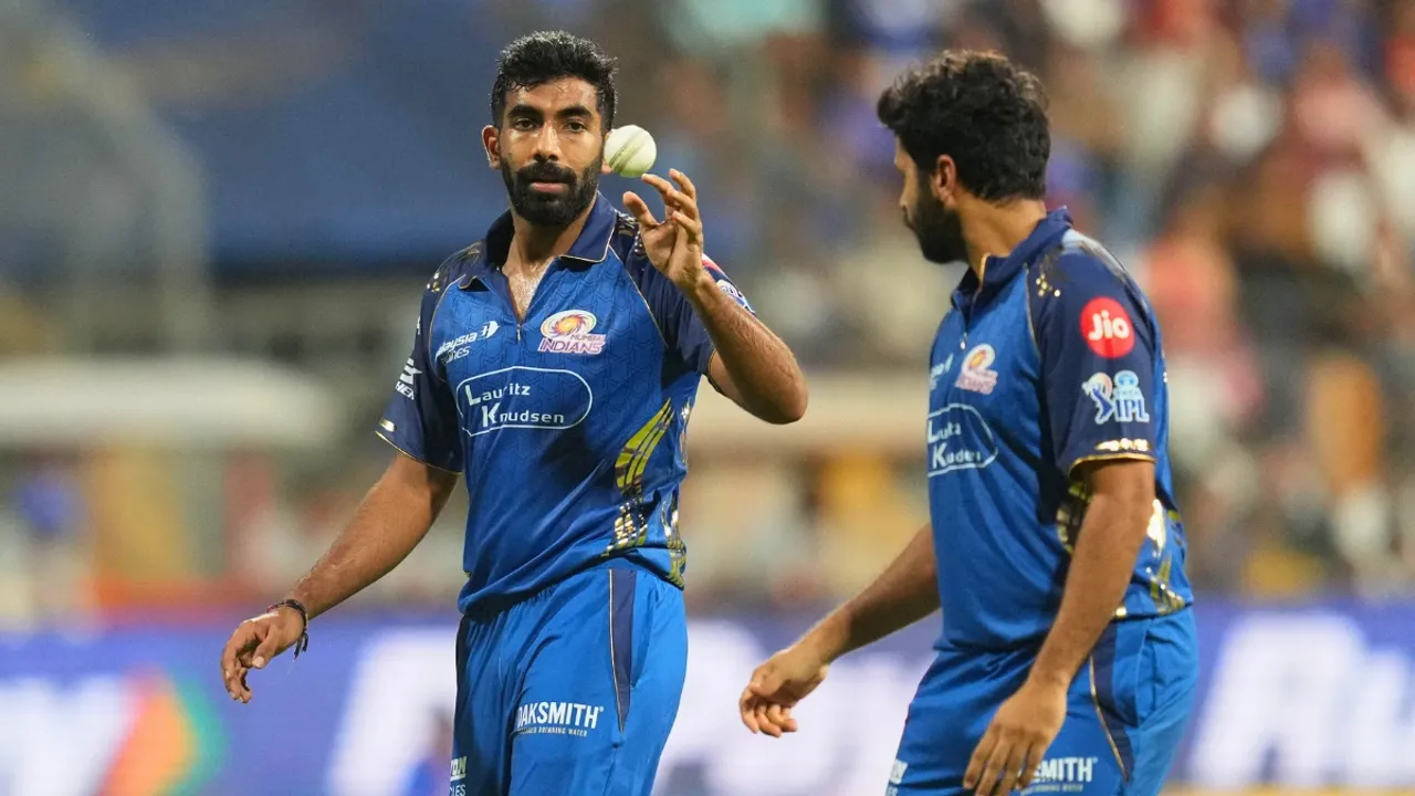 Mahela Jayawardene reveals that Jasprit Bumrah is injured, which is why ...