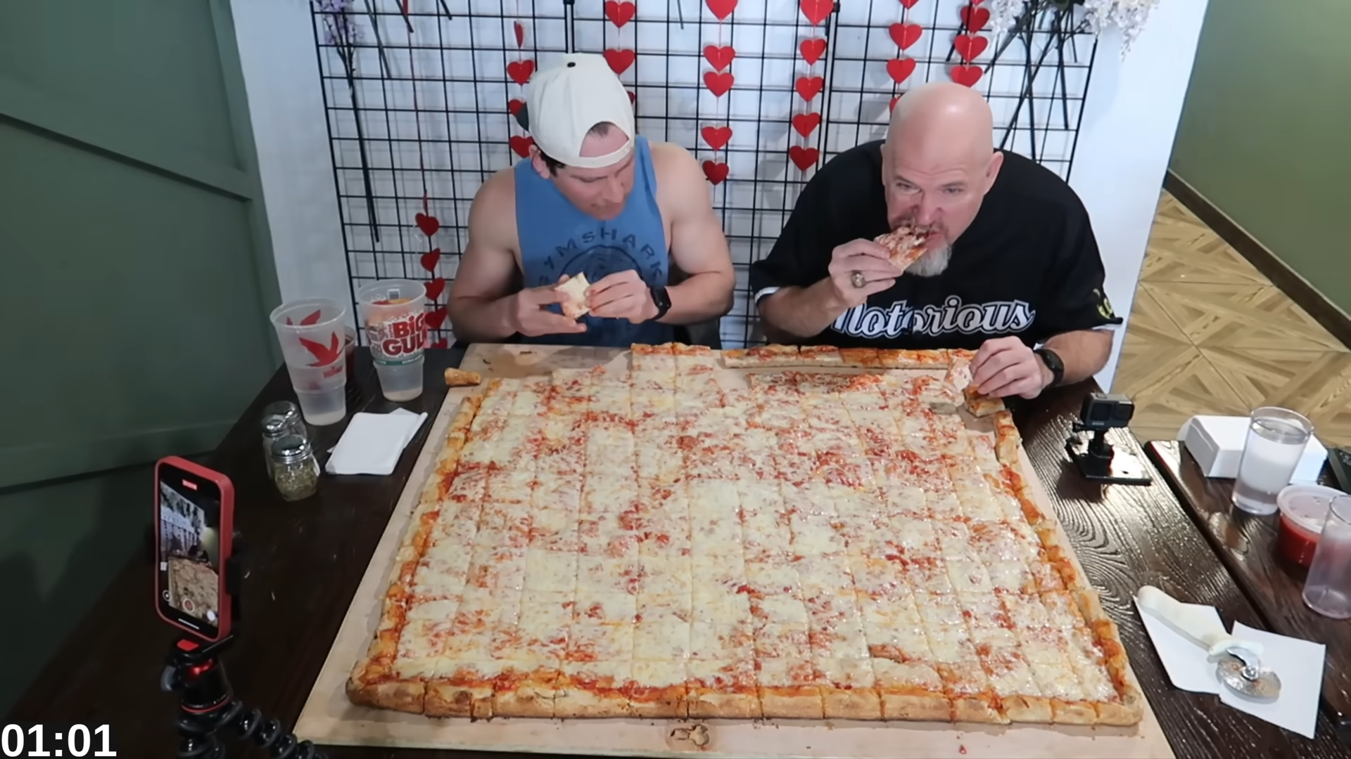 They offered me 500 dollars if I could finish this giant pizza