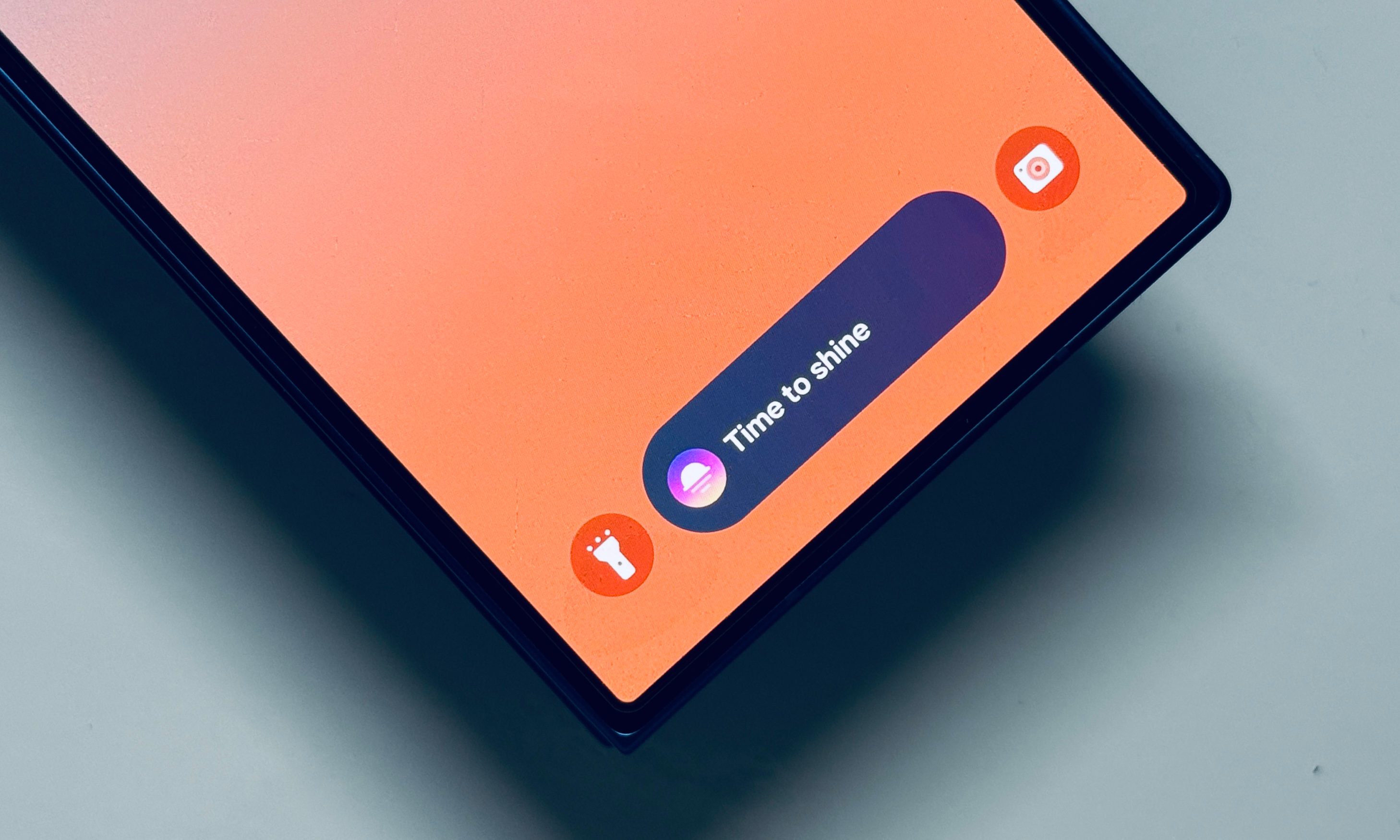 OnePlus phones could soon get a cool lock screen information trick