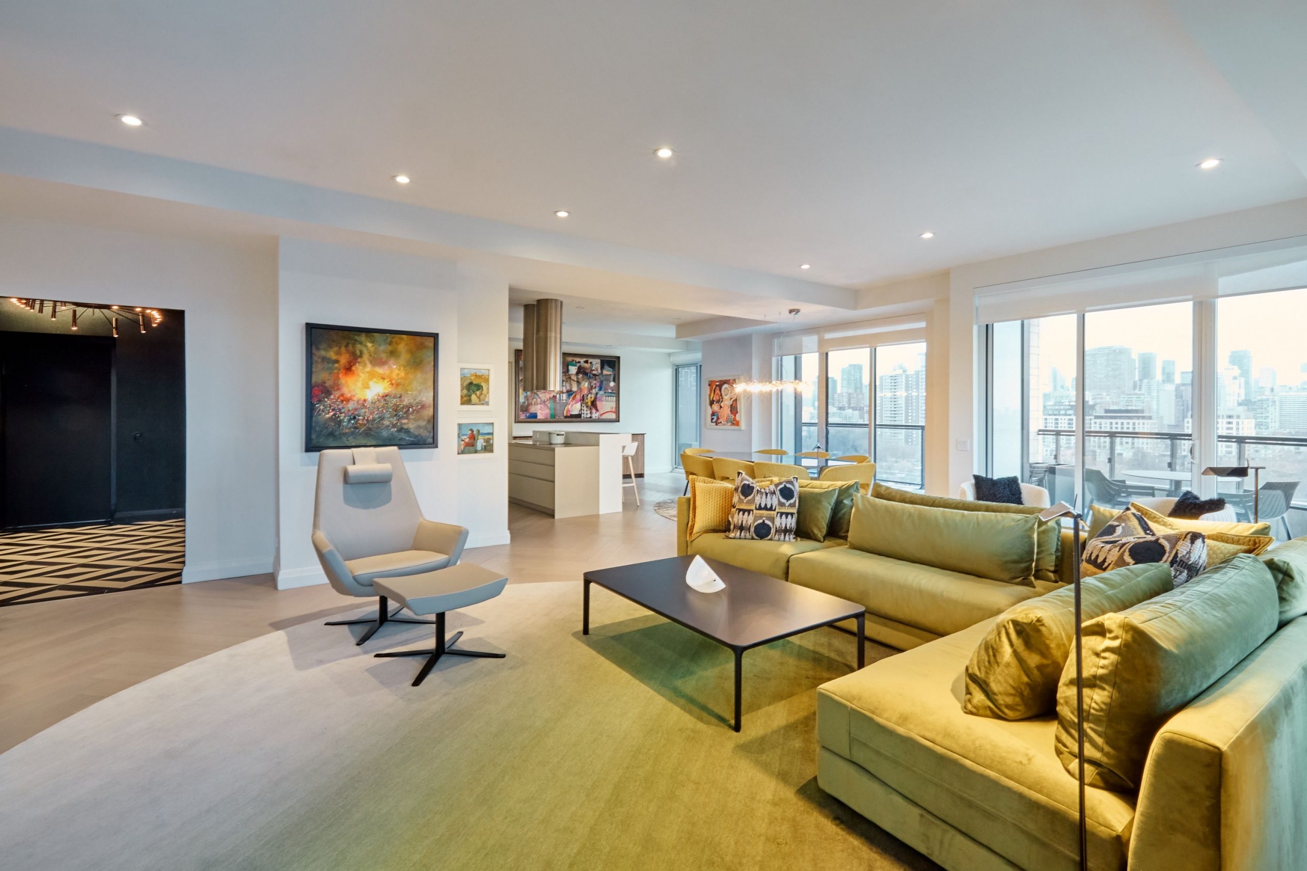 A penthouse design that celebrates colour and contrast