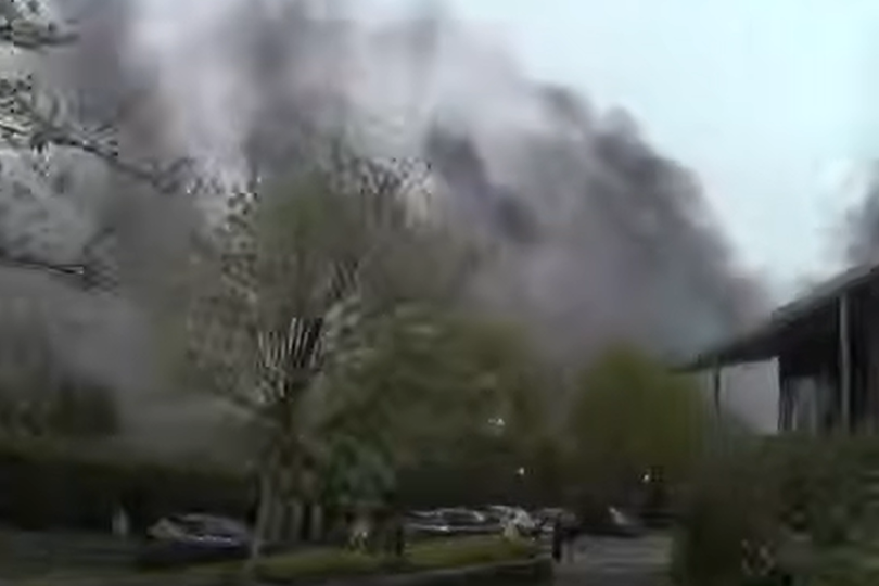 Dramatic moment fuel tanker 'starts to explode' as 500 schoolchildren ...