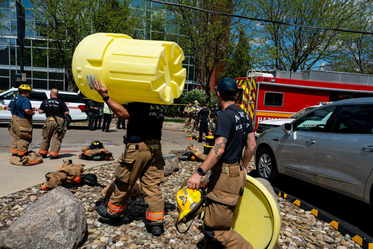 2 hospitalized, building evacuated in hazmat incident at University of ...