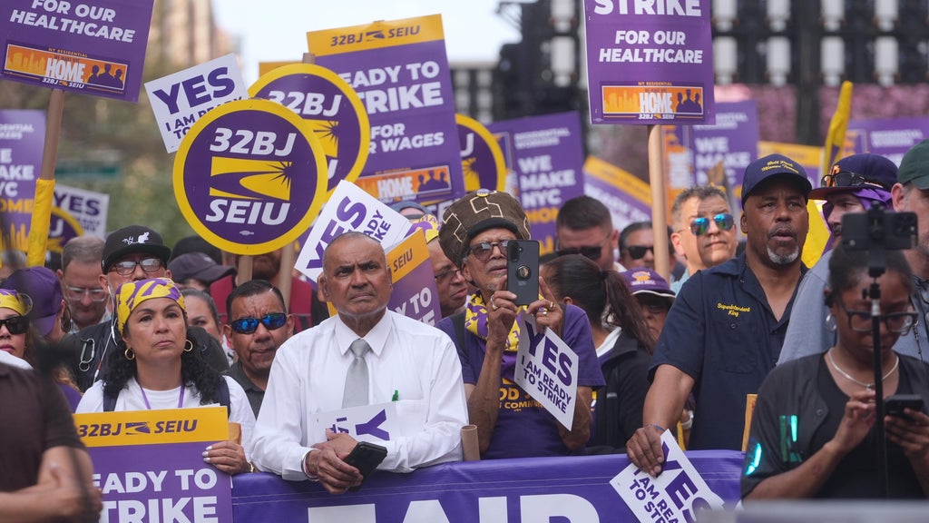 Deal to avoid NYC residential building workers strike hailed by both sides as a win-win