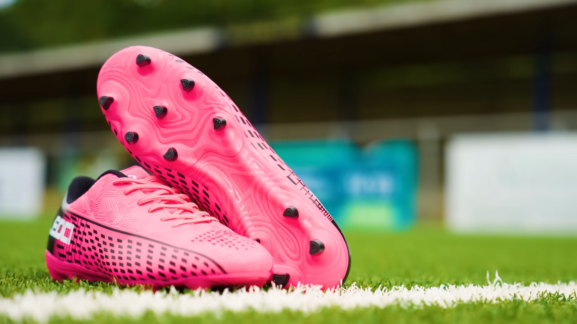 Do cheap football boots ruin your game?