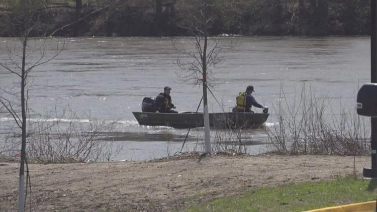 Police identify deceased person found in Des Moines River as missing man