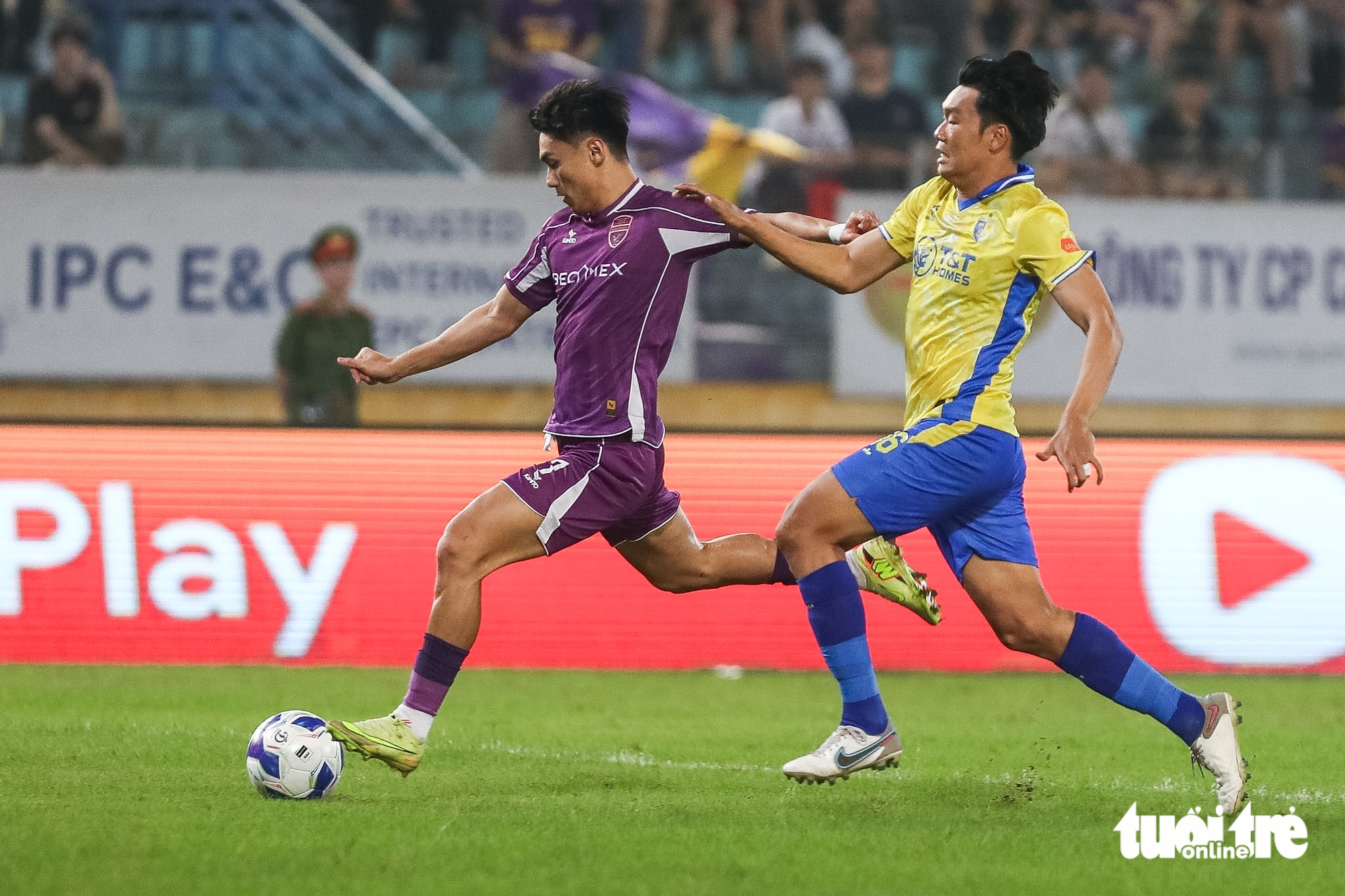 Hoàng Hên lại rực sáng, câu lạc bộ Hà Nội thắng Becamex TP.HCM