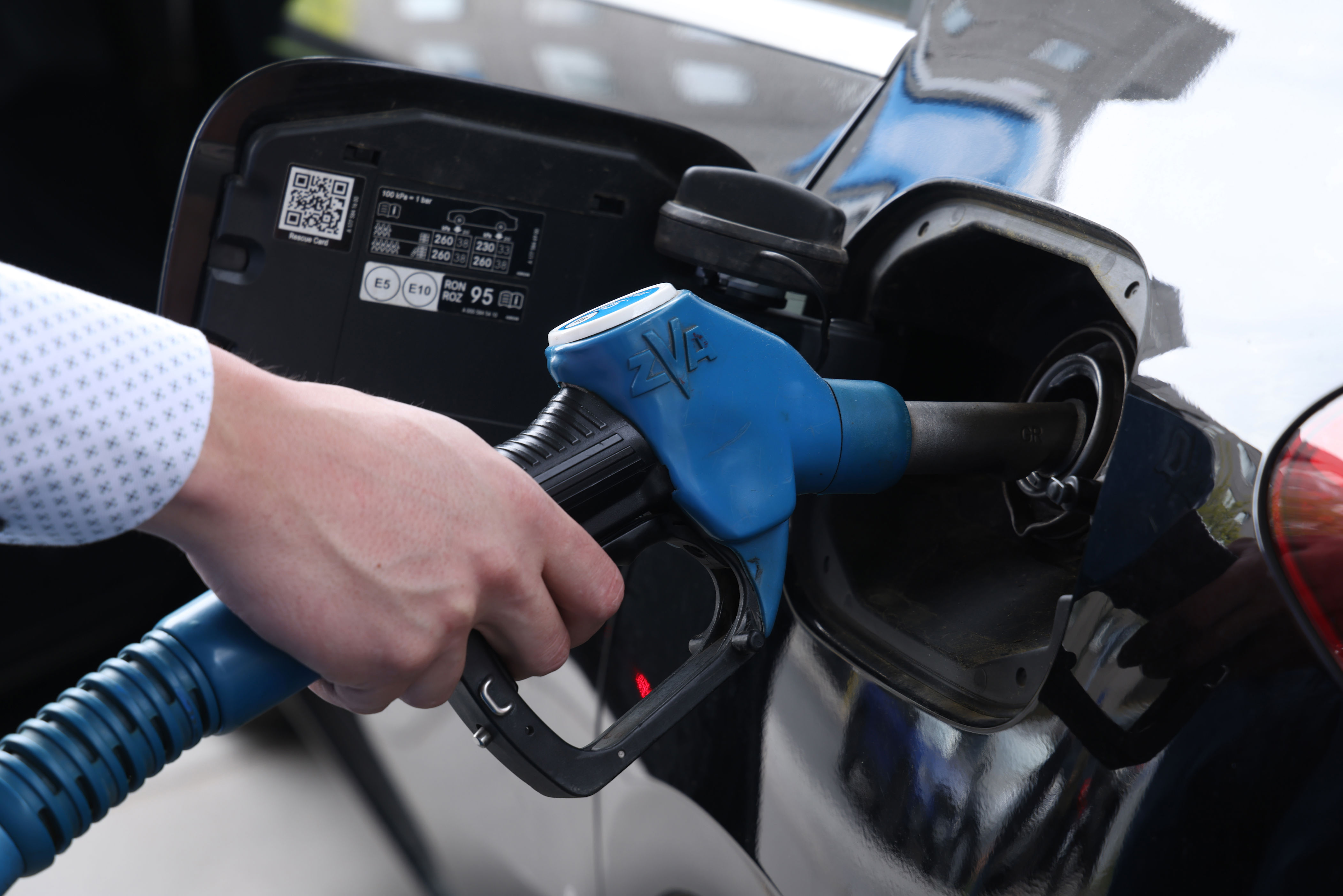 Strait of Hormuz reopening: When will gas prices go down?