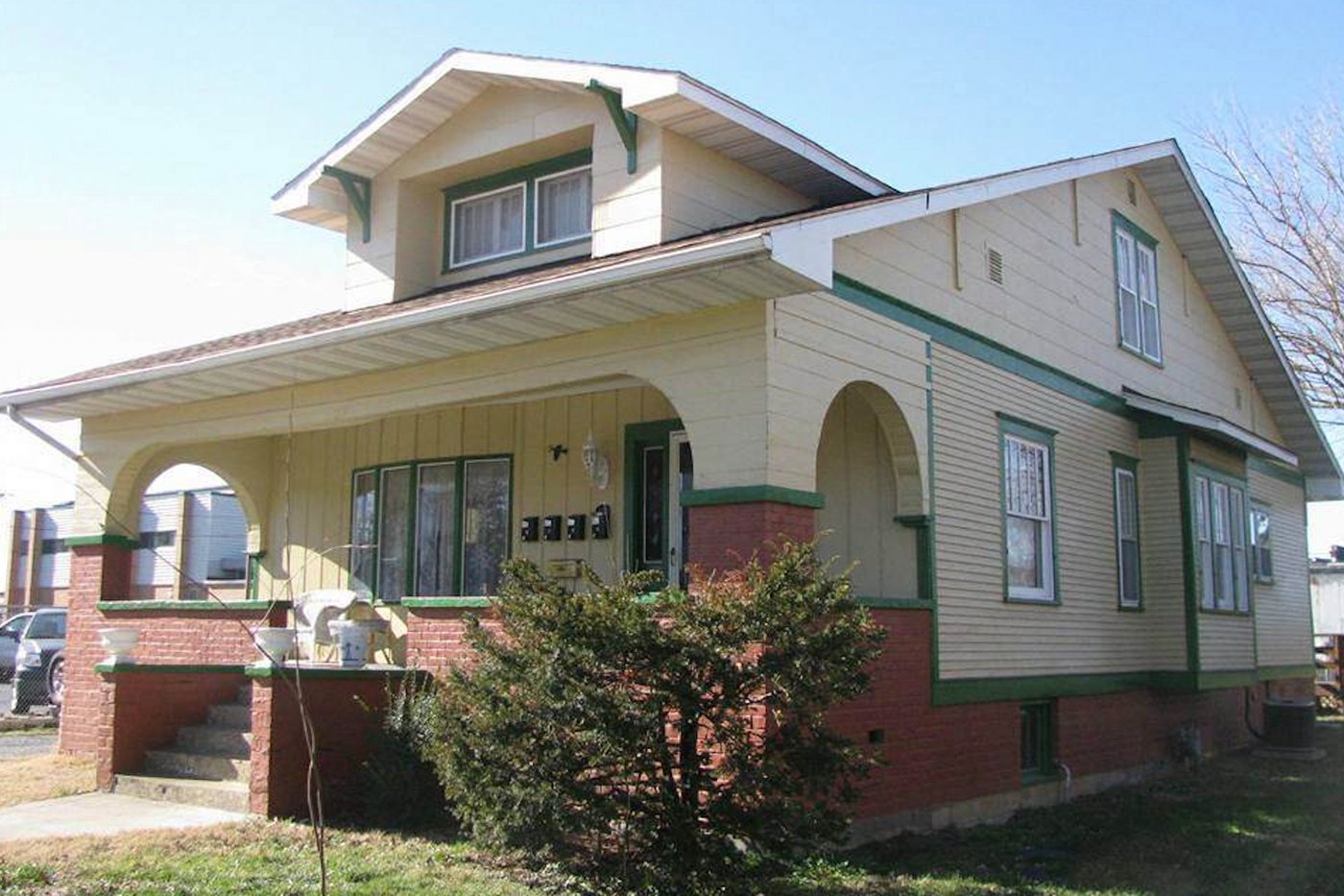 Une maison de l'Illinois fréquentée par George Harrison est en vente