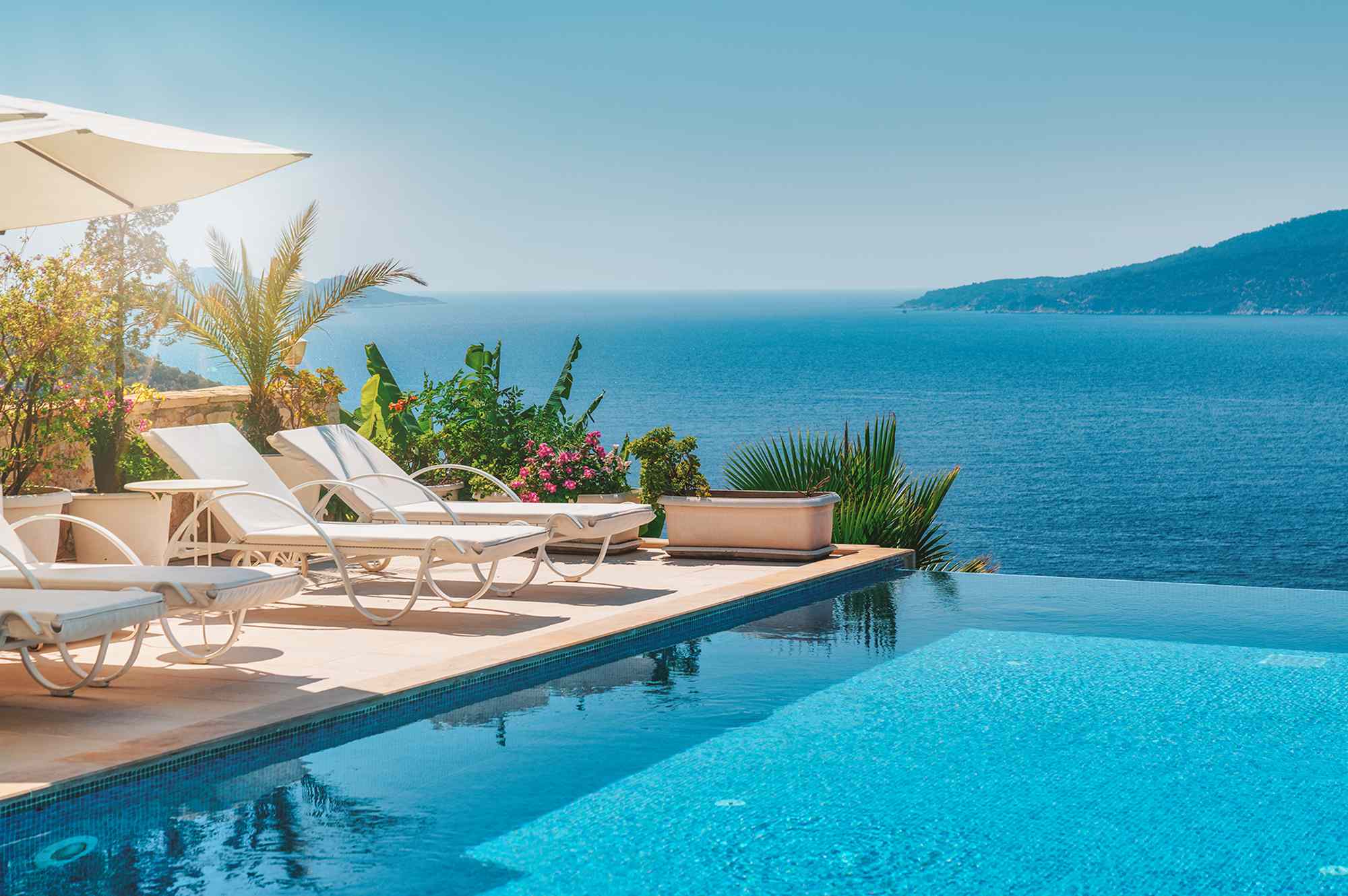 Google just launched a new tool to track hotel prices—here’s how it works