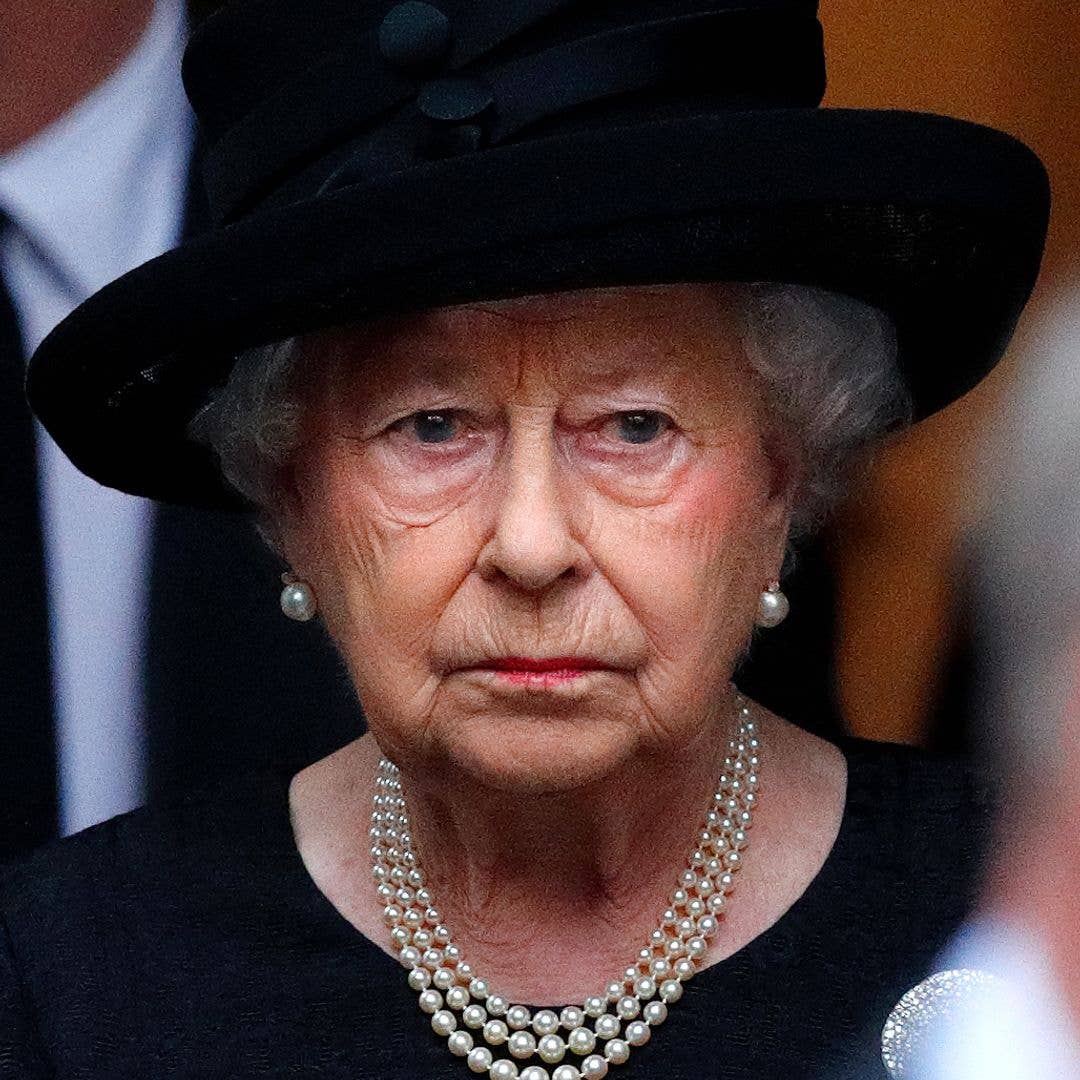 Queen Elizabeth II's heartbreaking loss she was forced to keep a secret ...