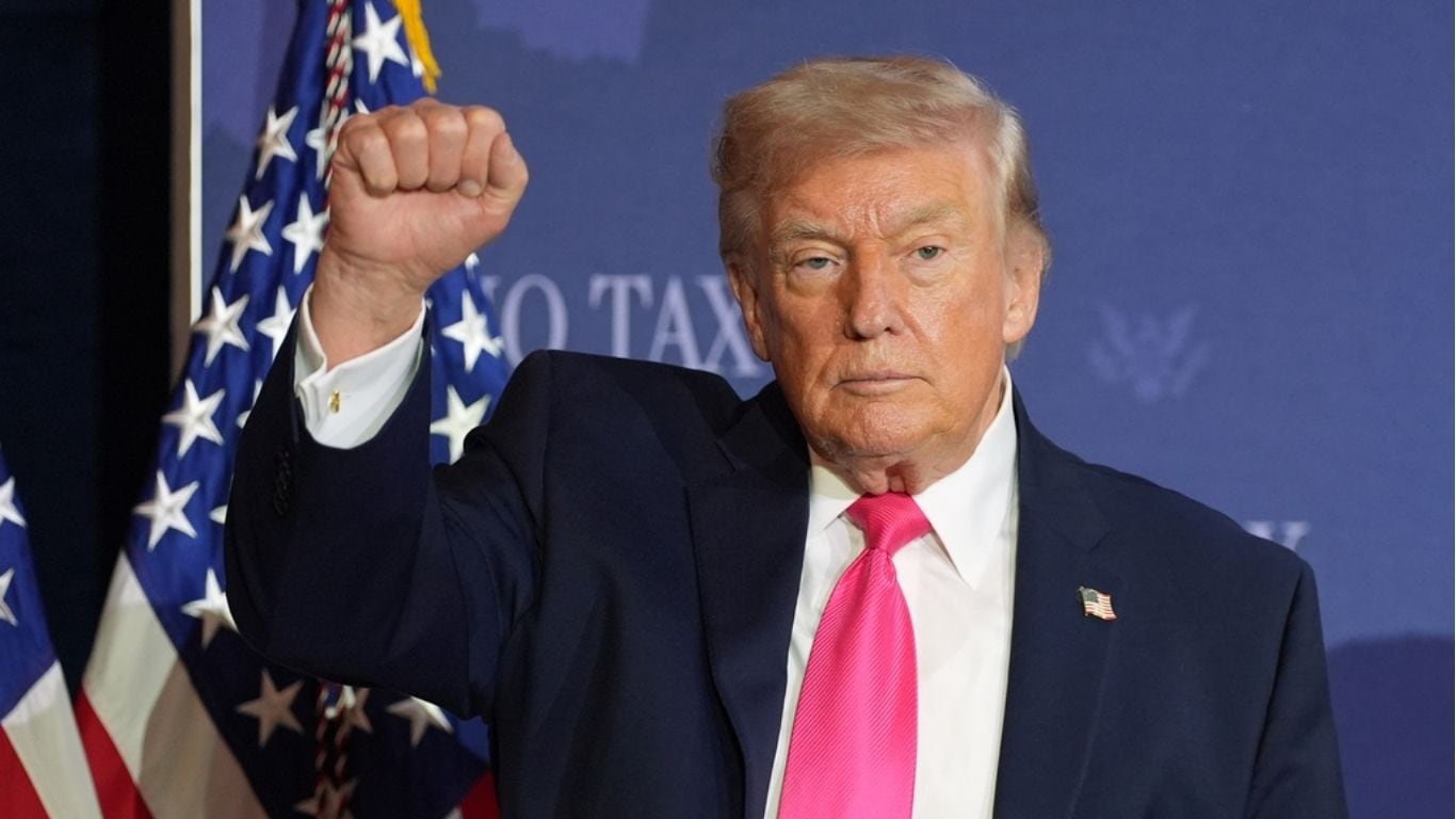 Donald Trump ordena a Israel detener bombardeos en Líbano; impone ...