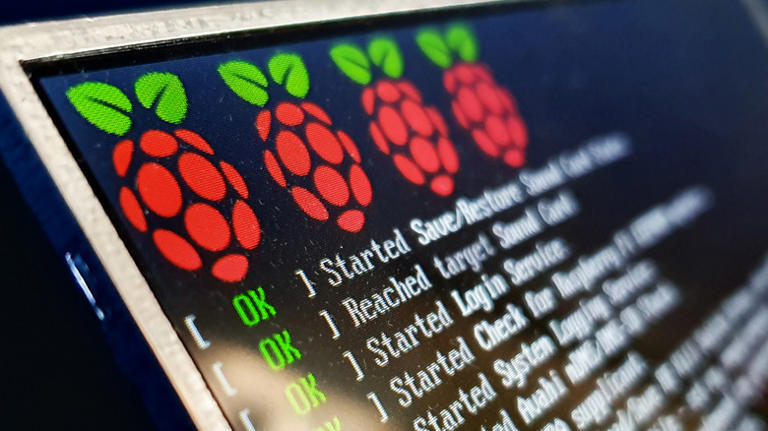 5 tiny Raspberry Pi projects that can fit in the palm of your hand