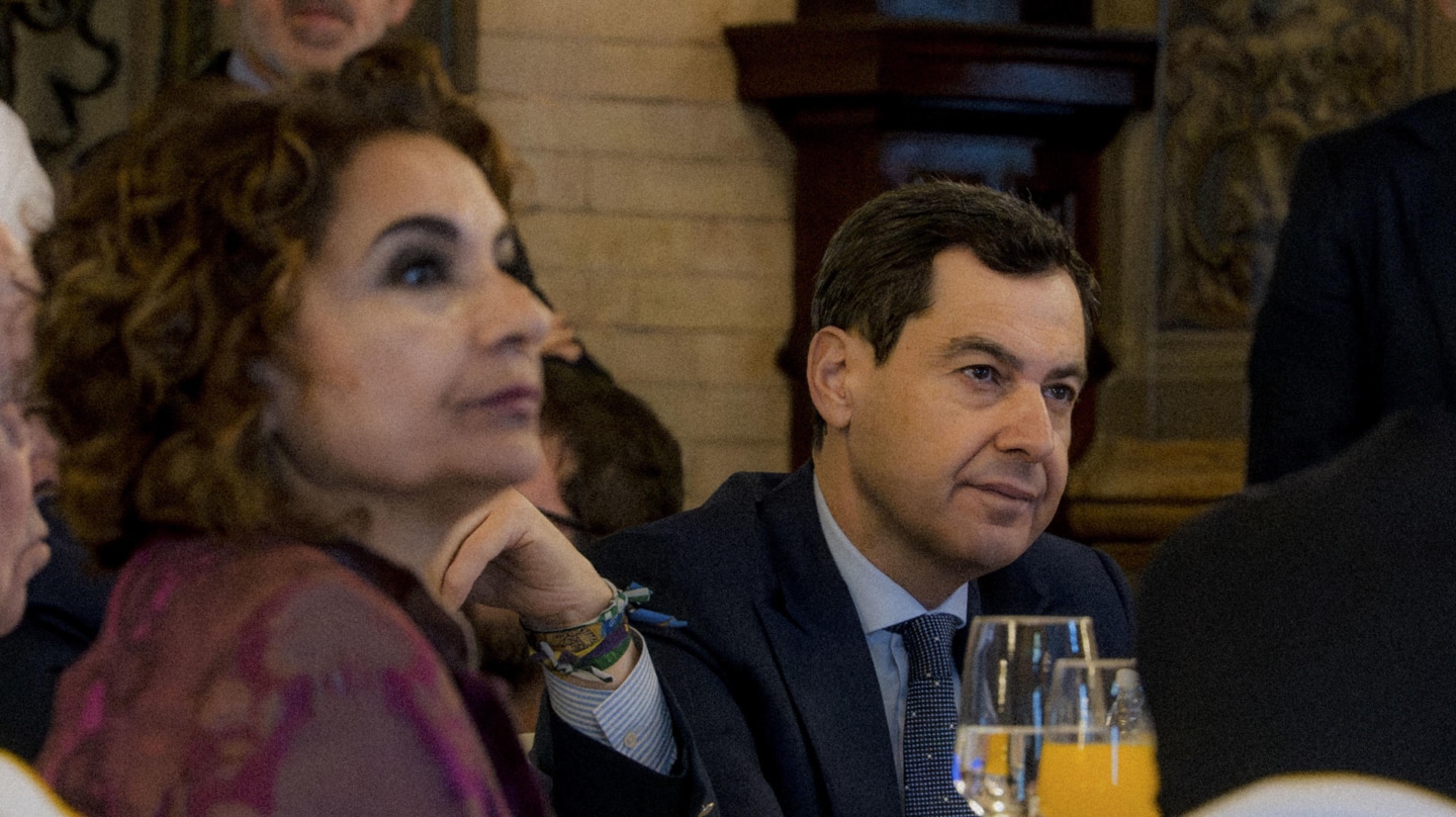 La media de encuestas andaluzas dejan a Juanma Moreno en la mayoría ...