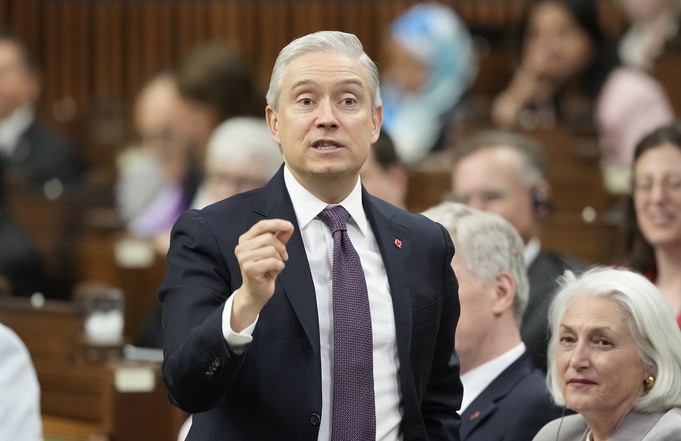 Les requêtes conservatrices sur Alto, de la politique partisane, selon ...