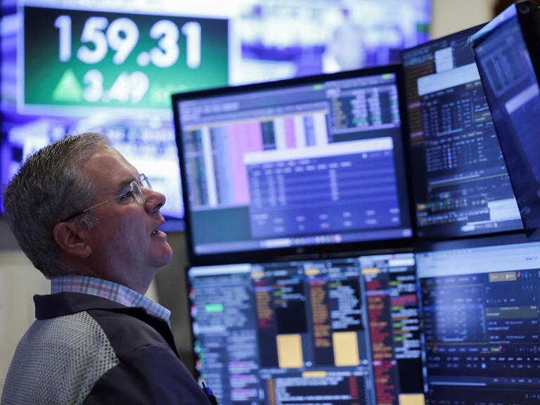 Stocks close higher and oil prices plunge after Iran says Strait of ...