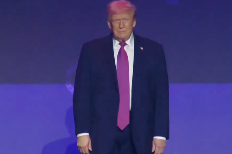 Trump's 'pink hair' sparks concern as viewers question strange hue at ...