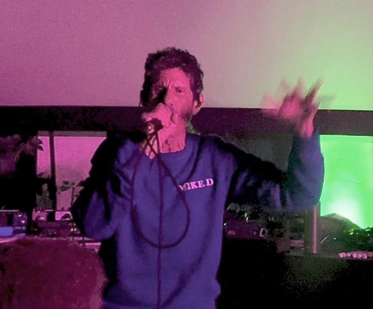 Legendary rapper plays surprise show at community center in sleepy ...