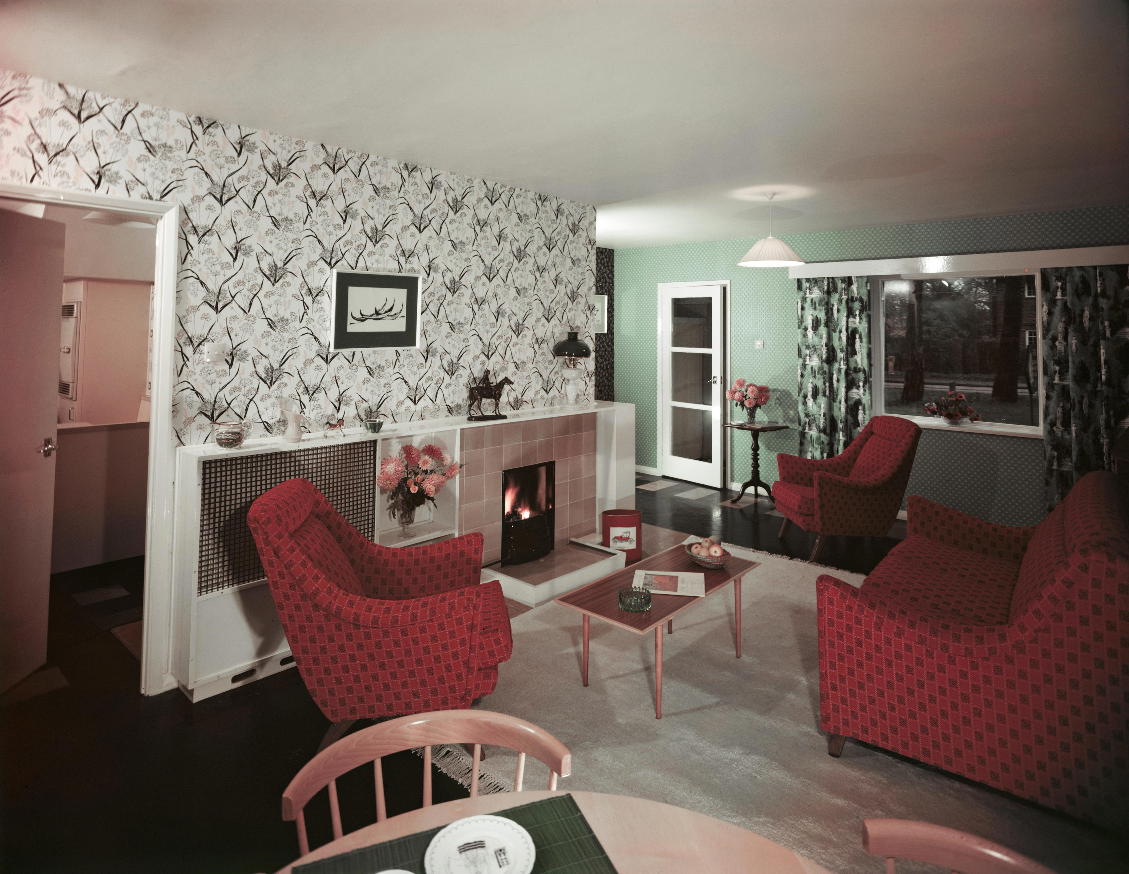 12 retro home interior photos that will transport you back in time