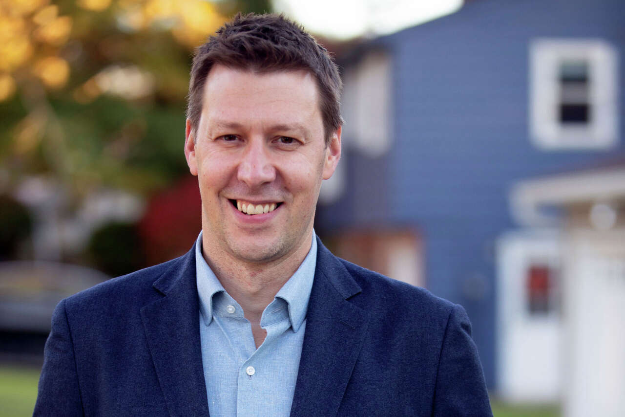 Riley pushes legislation to allow utility bill tax deductions