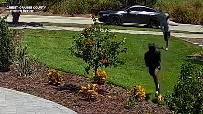 Video: 5 arrested after stealing $2M in luxury cars, targeting gated ...