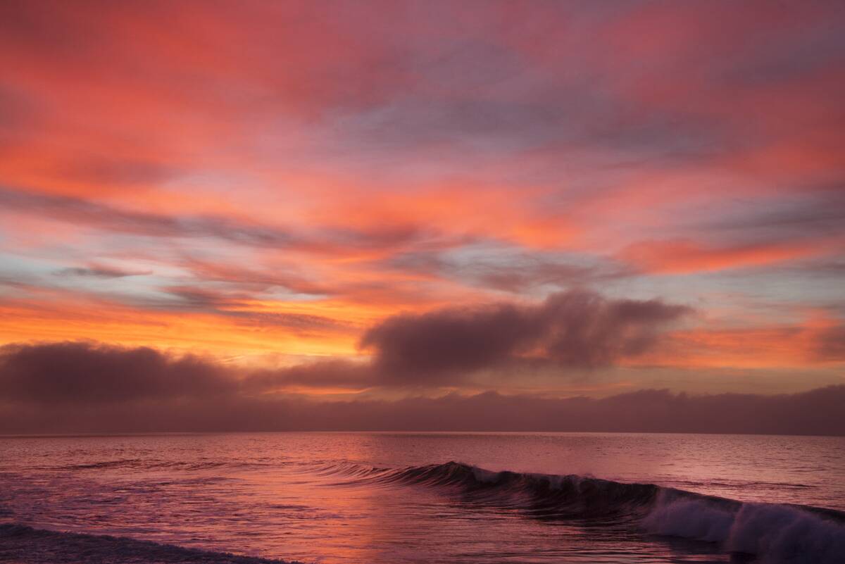 The science behind why the sky isn’t always blue