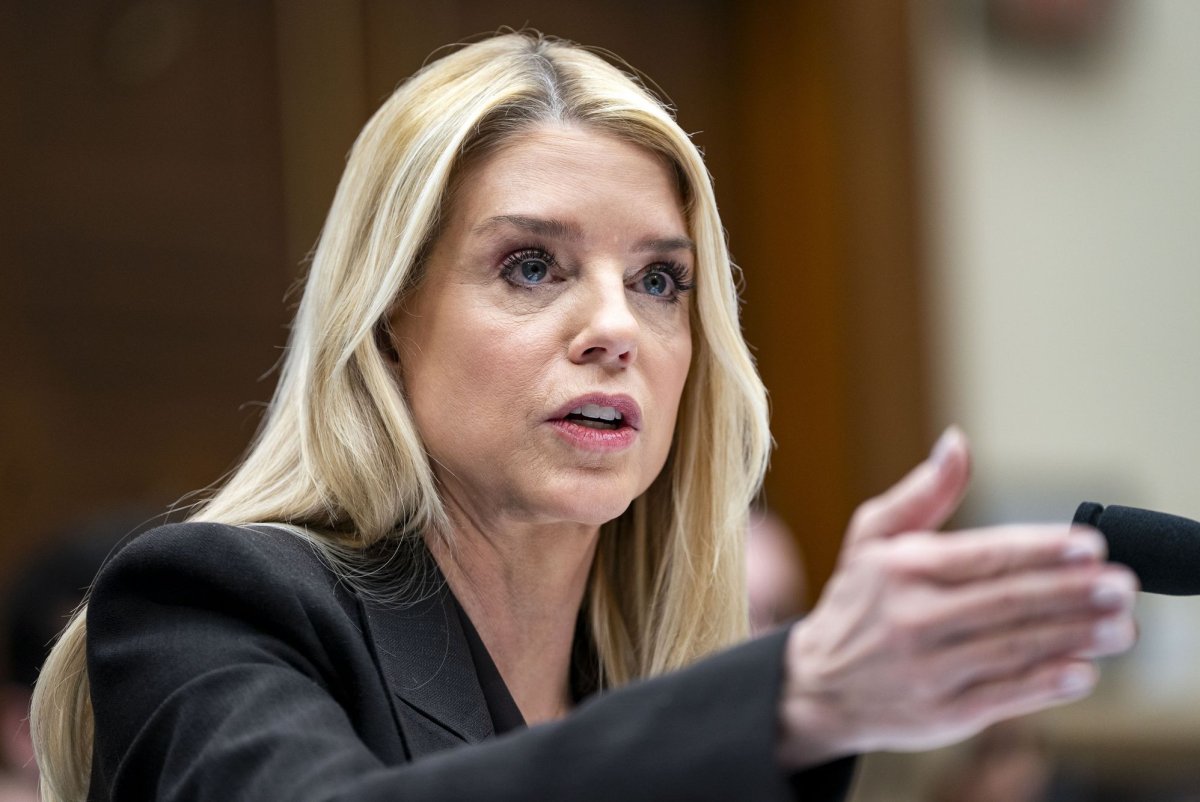 Judge blocks Trump administration's pre-emptive lawsuit against Hawaii