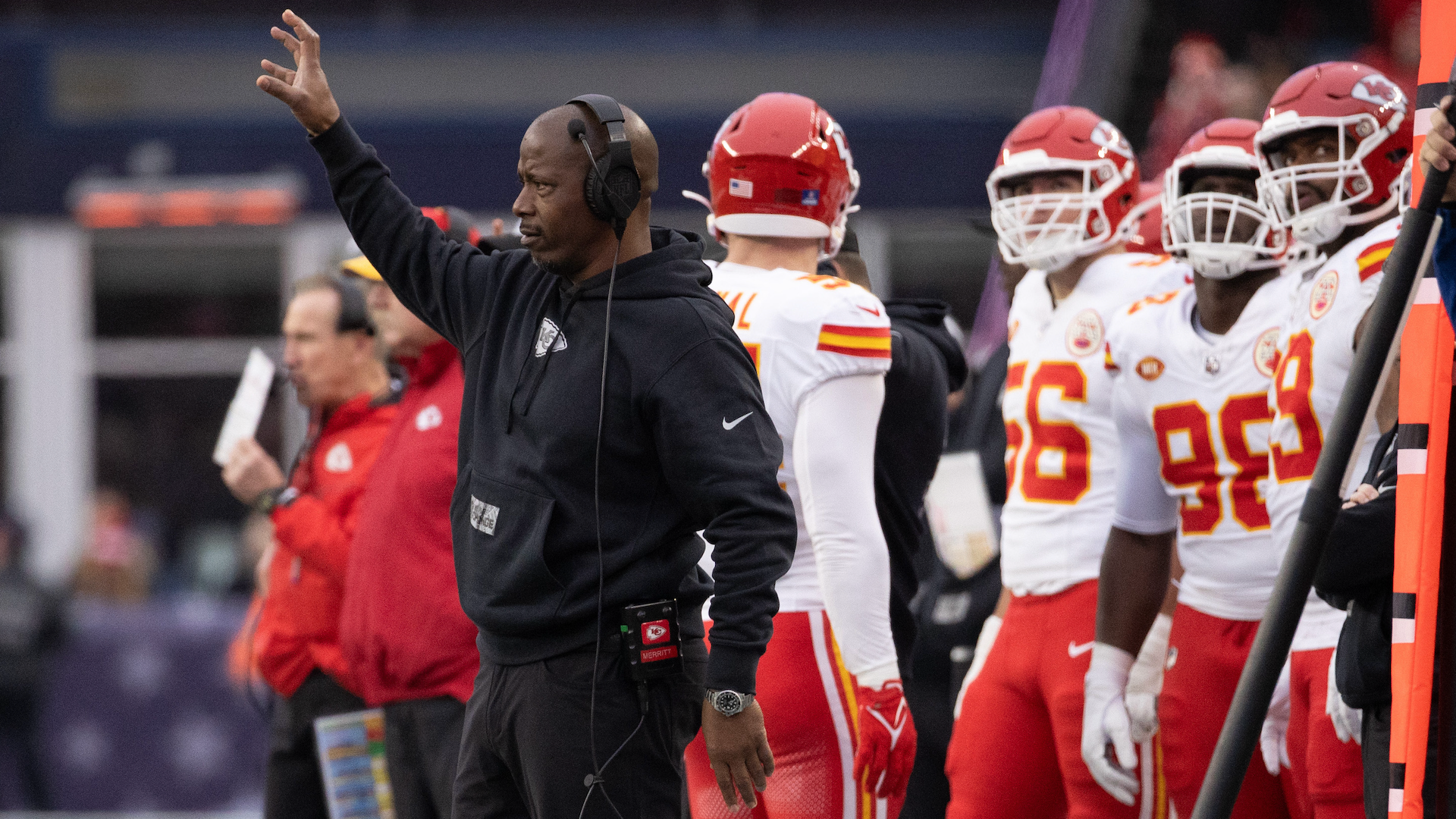 Chiefs assistant coach Dave Merritt arrested on domestic battery charge ...