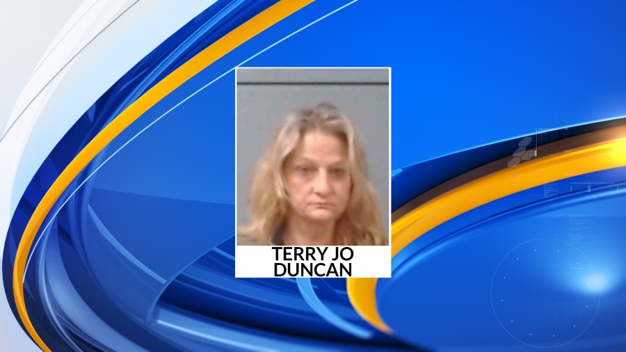 St. Albans woman indicted for allegedly stabbing boyfriend