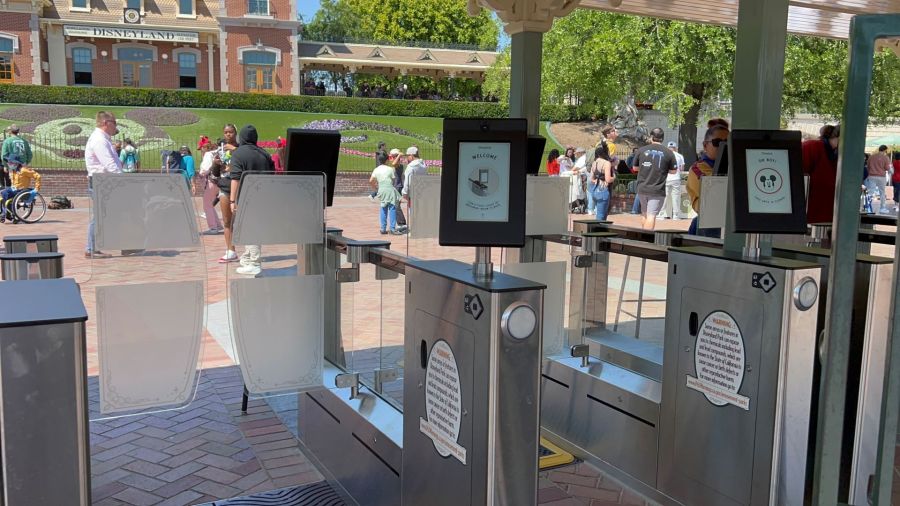 Disneyland Sued: $5M Lawsuit Over Facial Recognition Tech
