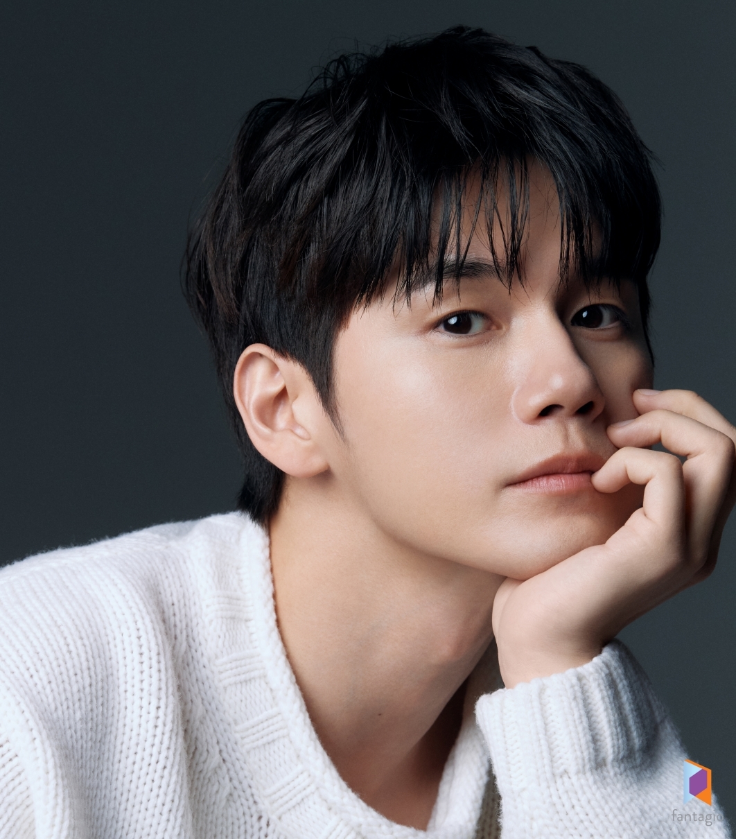 옹성우, '오싹한 연애' 합류…재벌 3세 완벽남 변신