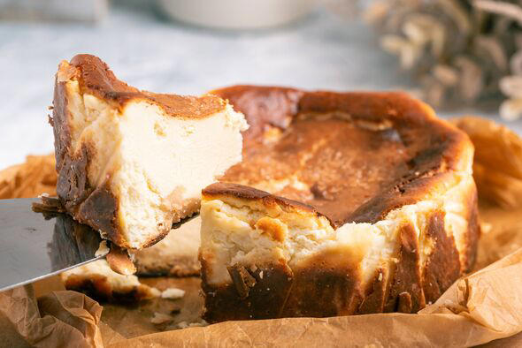 I made a burnt Basque cheesecake at home - and it took less than 15 ...