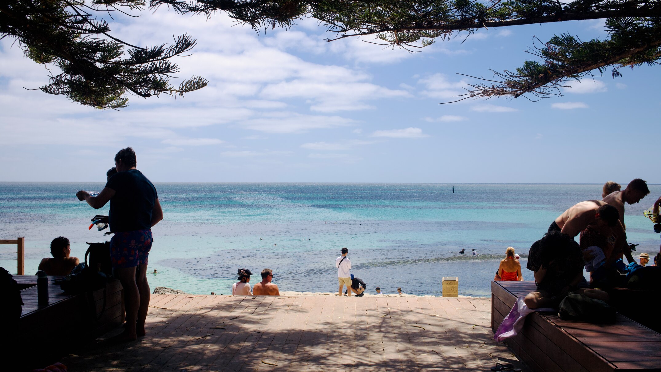 Rottnest Island bus stop redevelopment ceased permanently after bones found