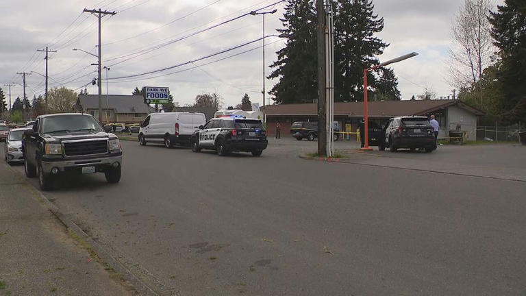 Police investigation underway after 2 men shot in South Tacoma