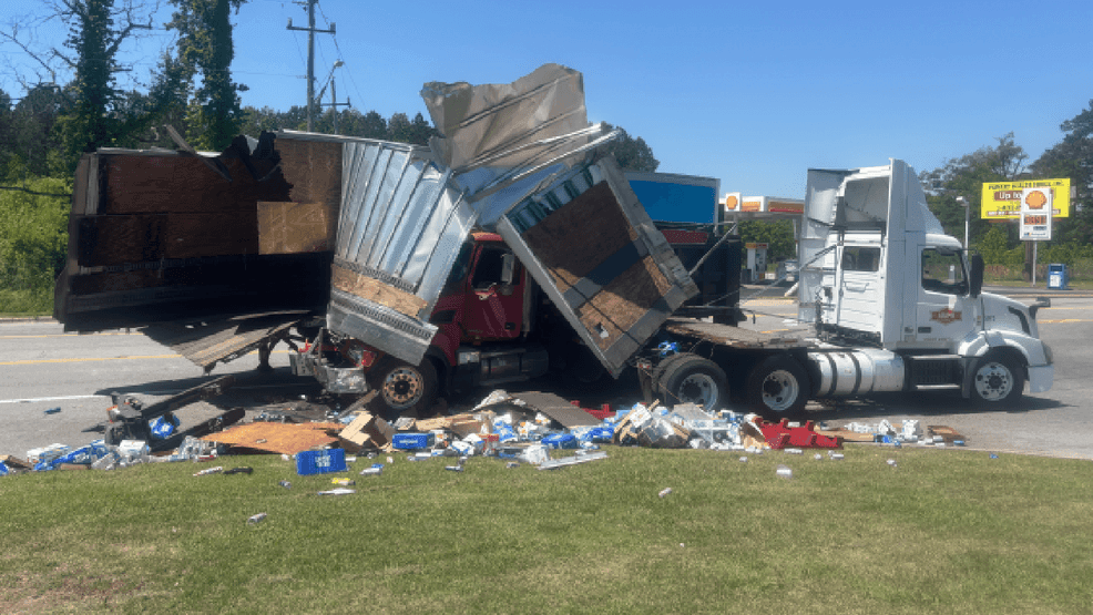 Highway 43 reopens after crash involving dump truck, tractor-trailer in ...