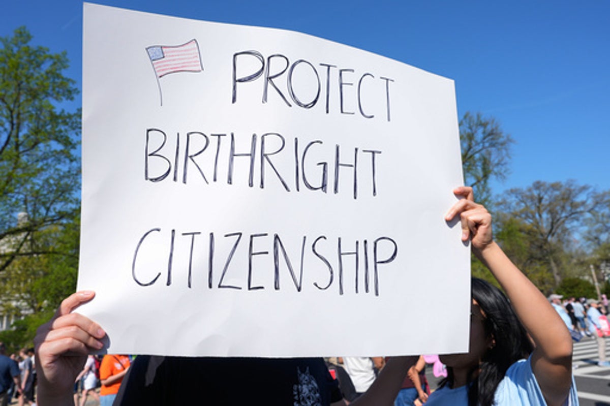 Trump immigration supporters are wary of birthright citizenship order