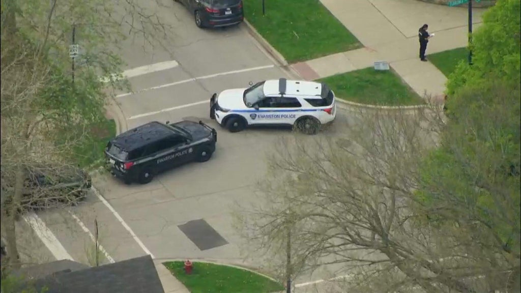 Lockdown lifted at Evanston Township High School after shootout at ...