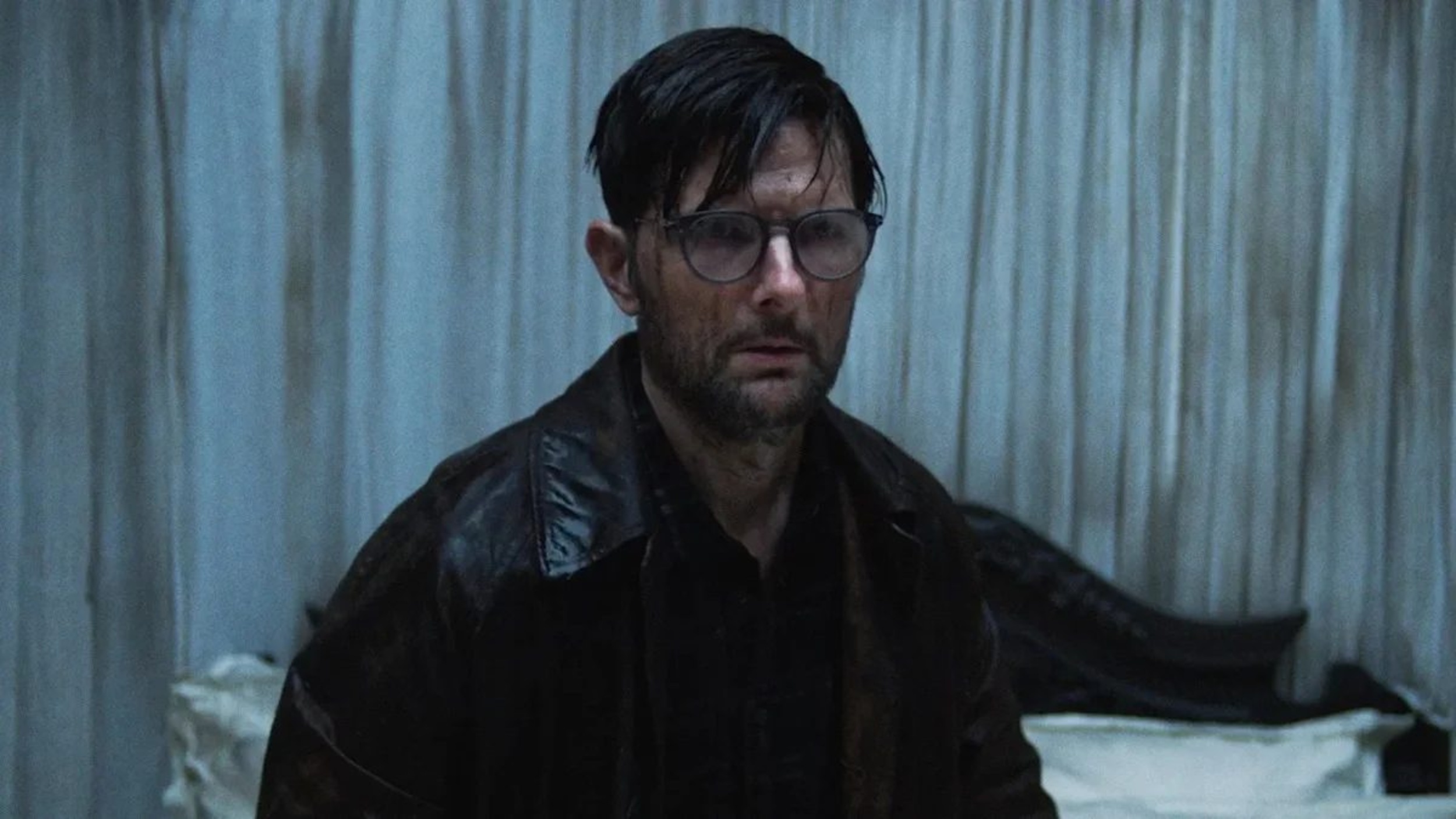 'Hokum' is a delightfully chilly haunted hotel flick (review)