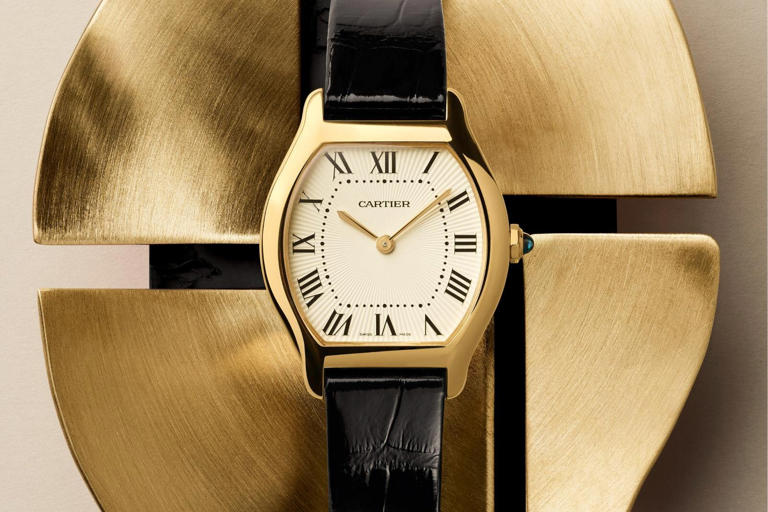 Cartier シルクスカーフ 時計デザイン ベージュ MSN