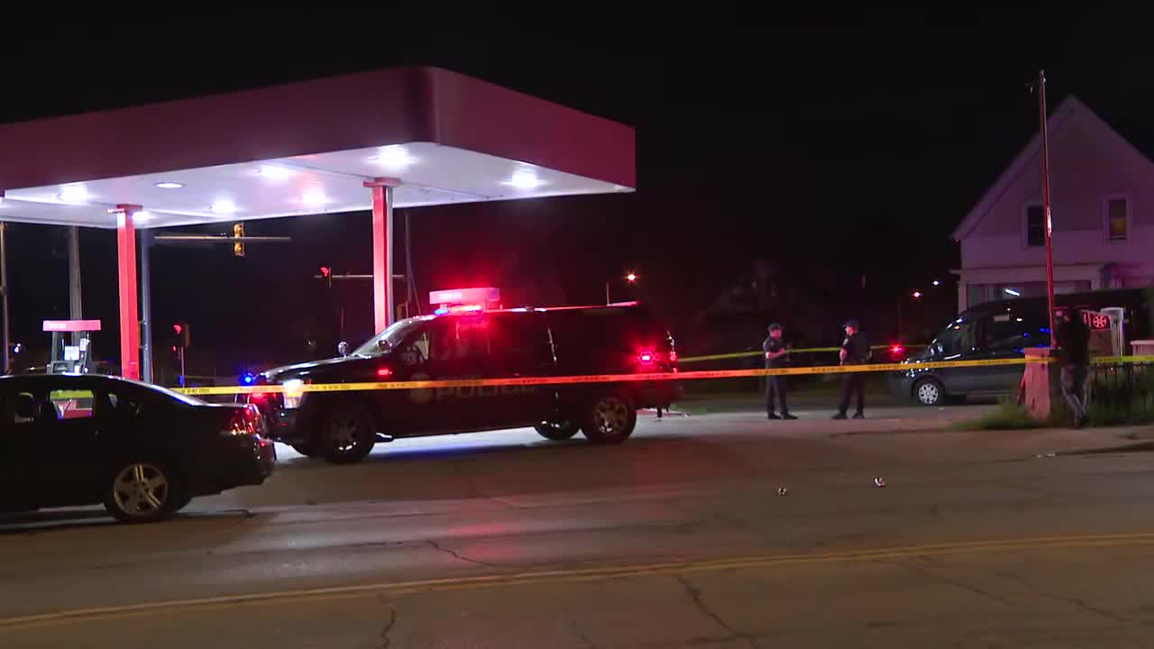Milwaukee shootings Thursday; 2 wounded, at least 1 dead