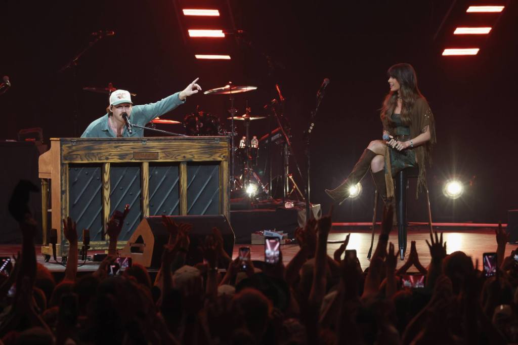 Ella Langley, Morgan Wallen drop new song 'I can't love you anymore'