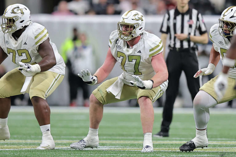 Why Houston Texans made Keylan Rutledge their top pick. 'He wants to ...