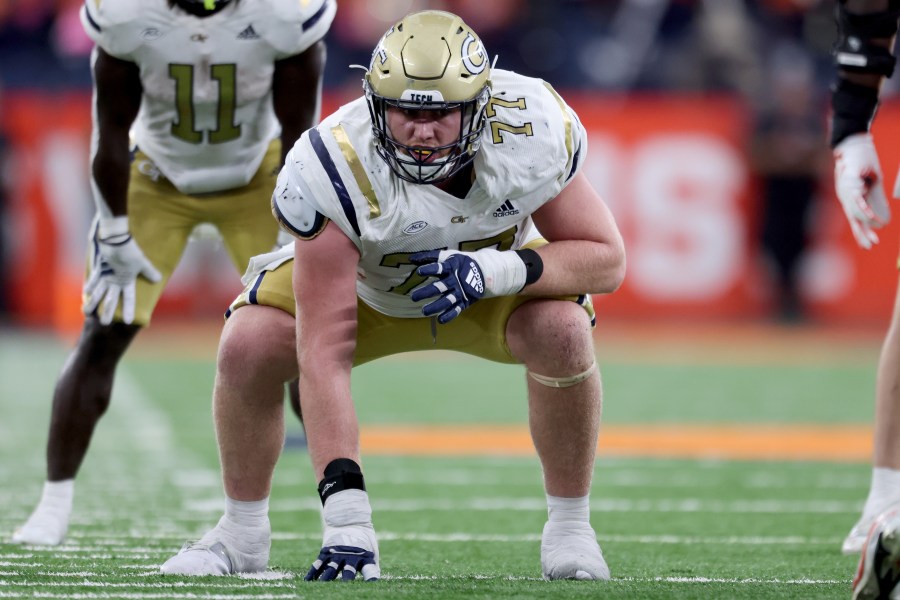 Texans pick Keylan Rutledge 26th overall in NFL draft